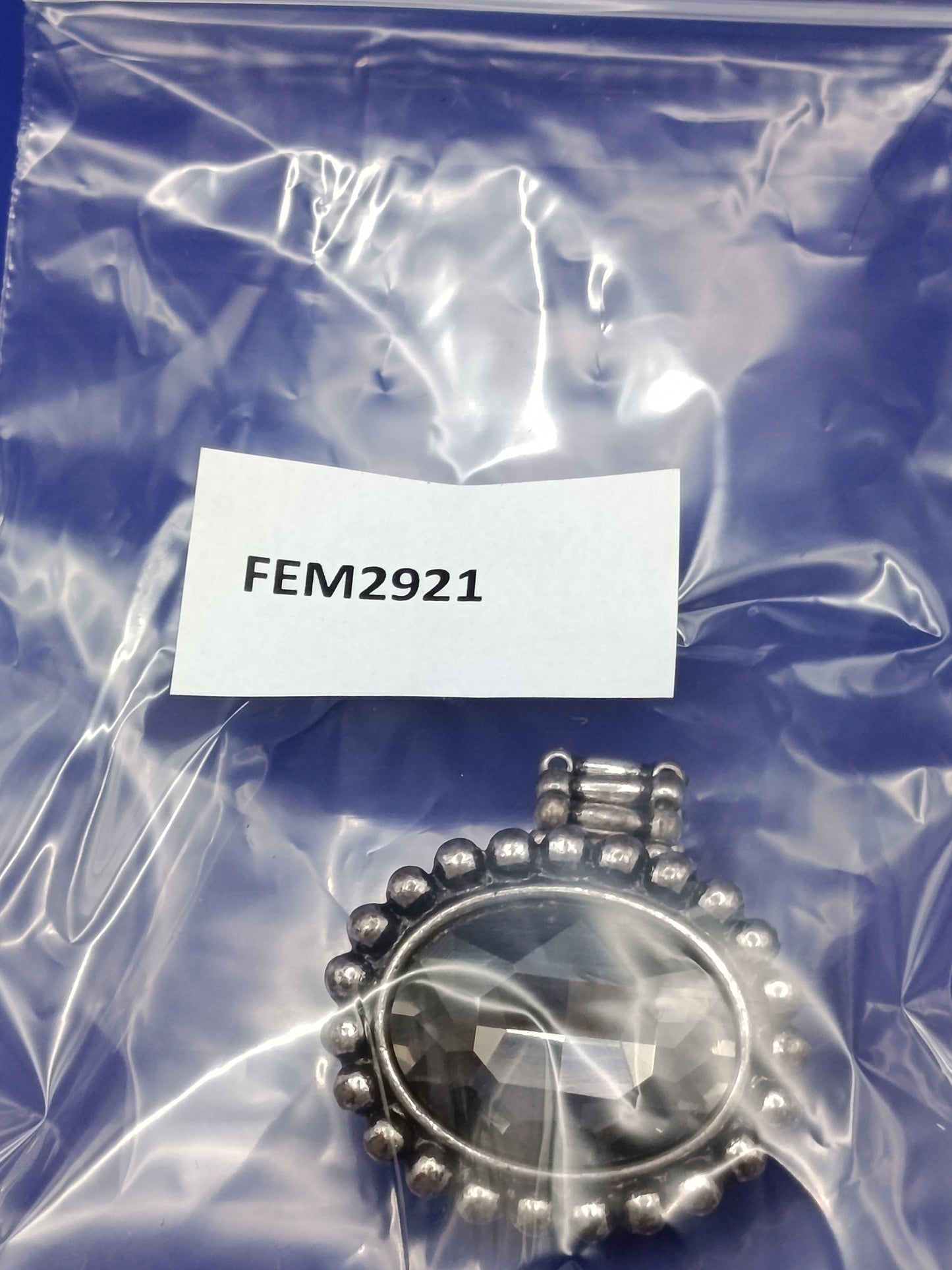 Auffälliger Vintage O-Ring mit grauem stein