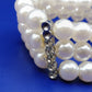Elegantes Perlen Armband in Weiß Modern