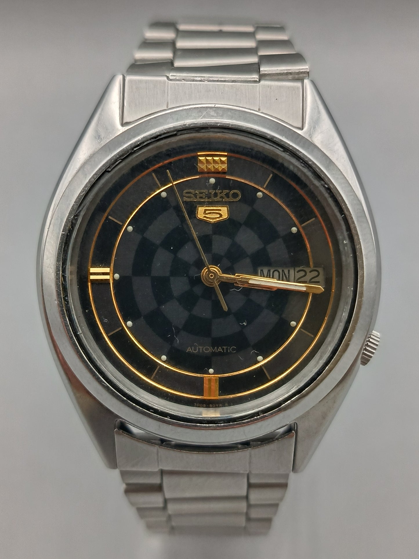 Klassische Seiko 5 Automatik Herren Uhr Stilvoll