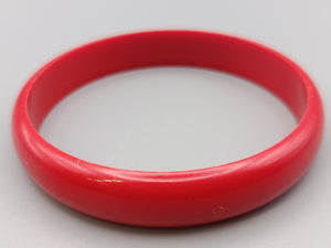 Klassischer Vintage Armreif  Schlichtes Design in Rot