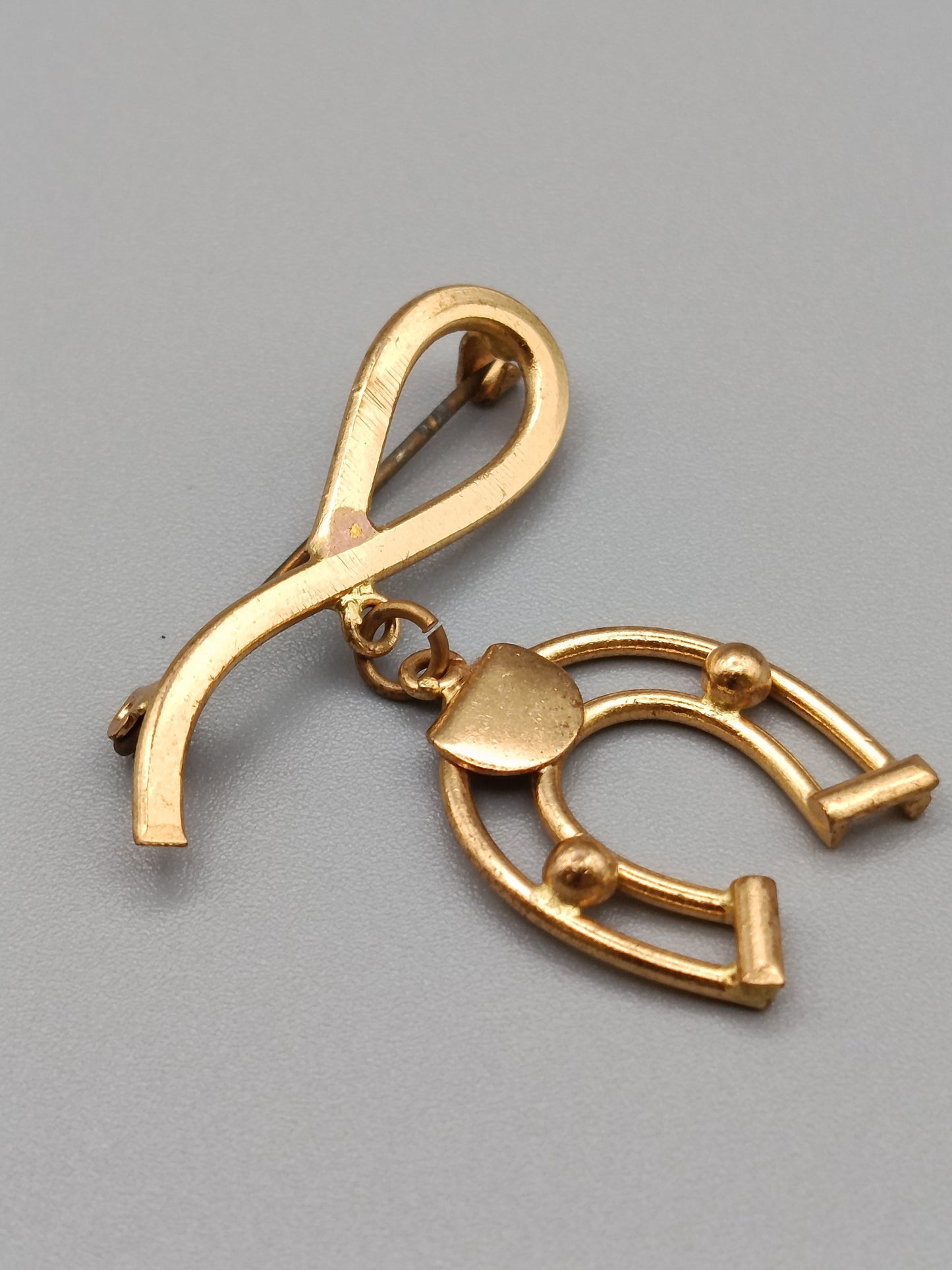 Elegante Vintage Brosche  Hufeisen Motiv Goldoptik