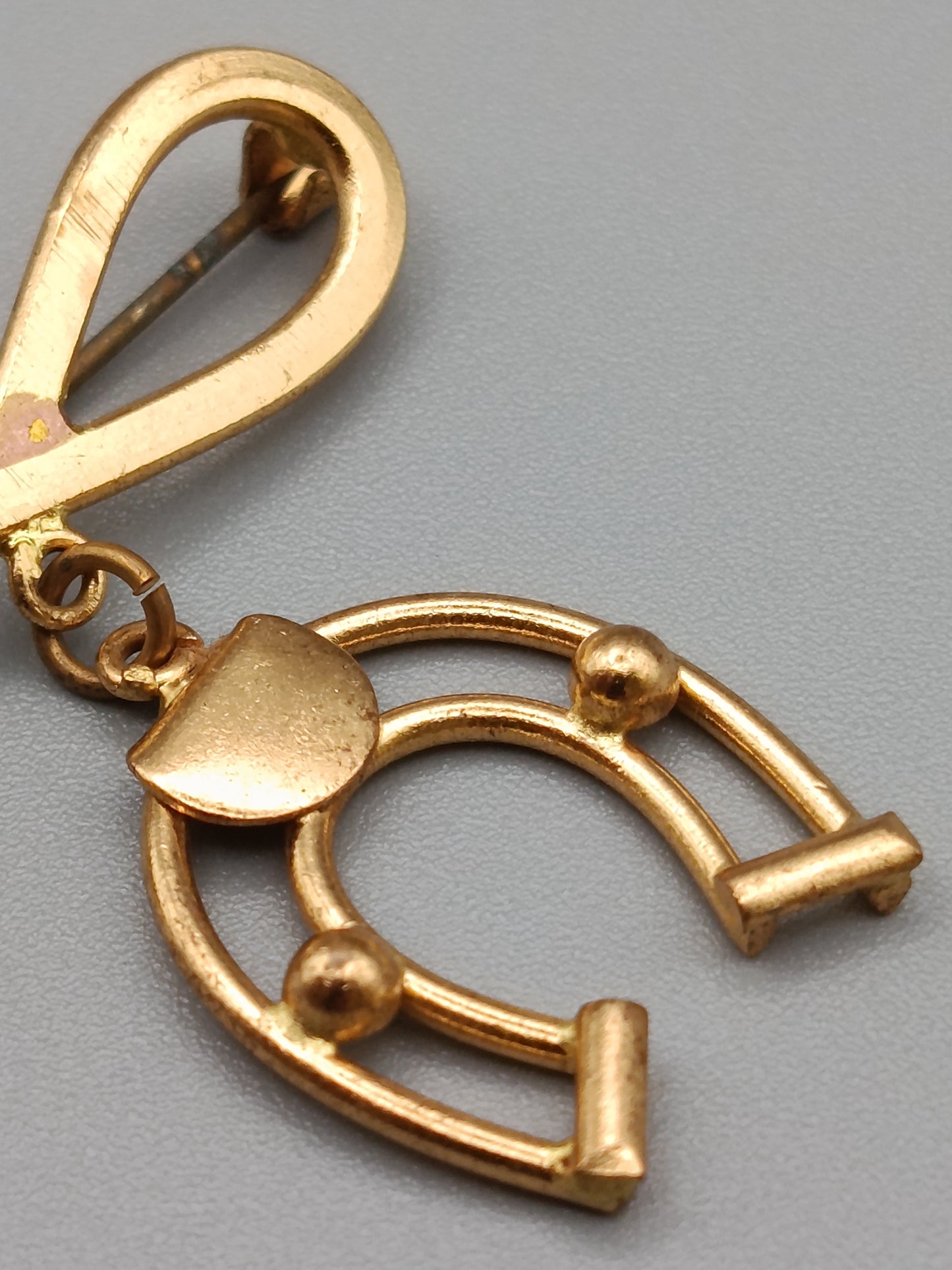 Elegante Vintage Brosche  Hufeisen Motiv Goldoptik
