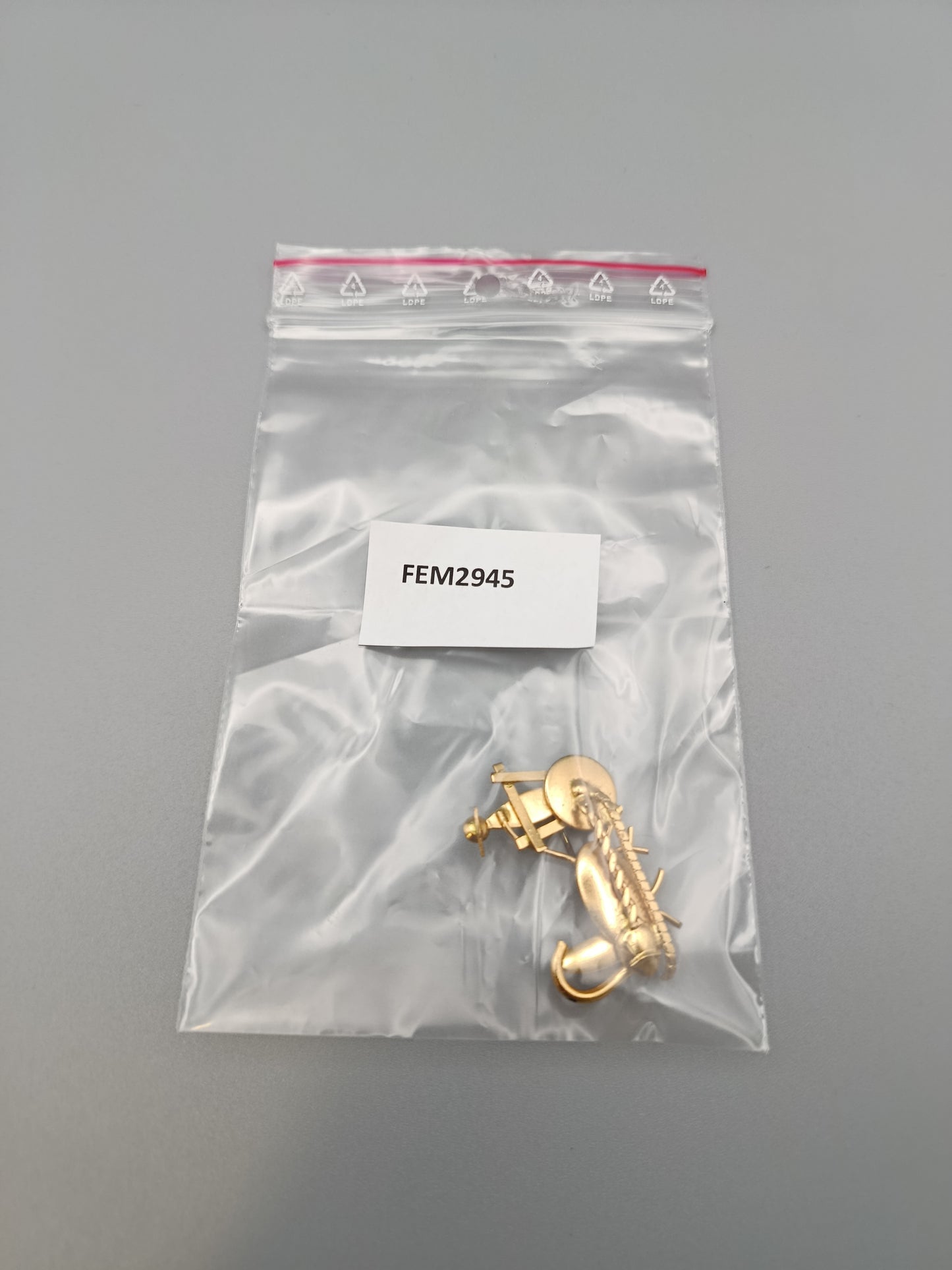 Vintage Brosche in Goldoptik  Motiv Eselkarren mit Bauer