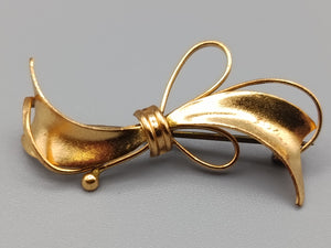 Elegante Vintage Brosche in Goldoptik Schleifen Design