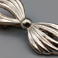 Elegante Vintage Brosche in Schleifen Design