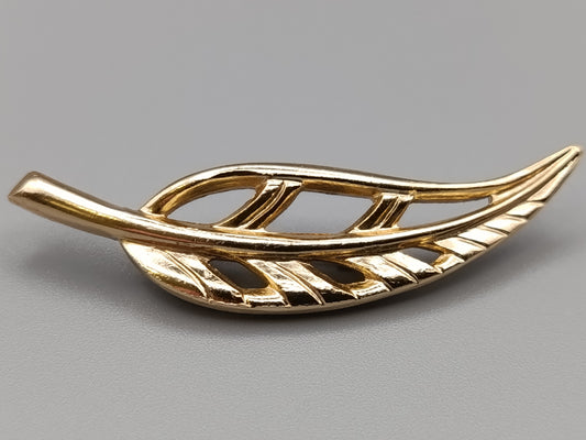 Elegante Goldene Brosche in Blattform Vintage Design