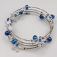 Titel Stilvolles Perlen Armband in Blau und Weiß