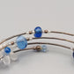 Titel Stilvolles Perlen Armband in Blau und Weiß