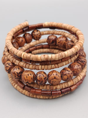 Stilvolles Holzperlen Armband Flexibler  im Boho Stil