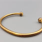 Klassischer Goldener Armreif Damen Arm Schmuck