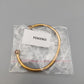 Klassischer Goldener Armreif Damen Arm Schmuck