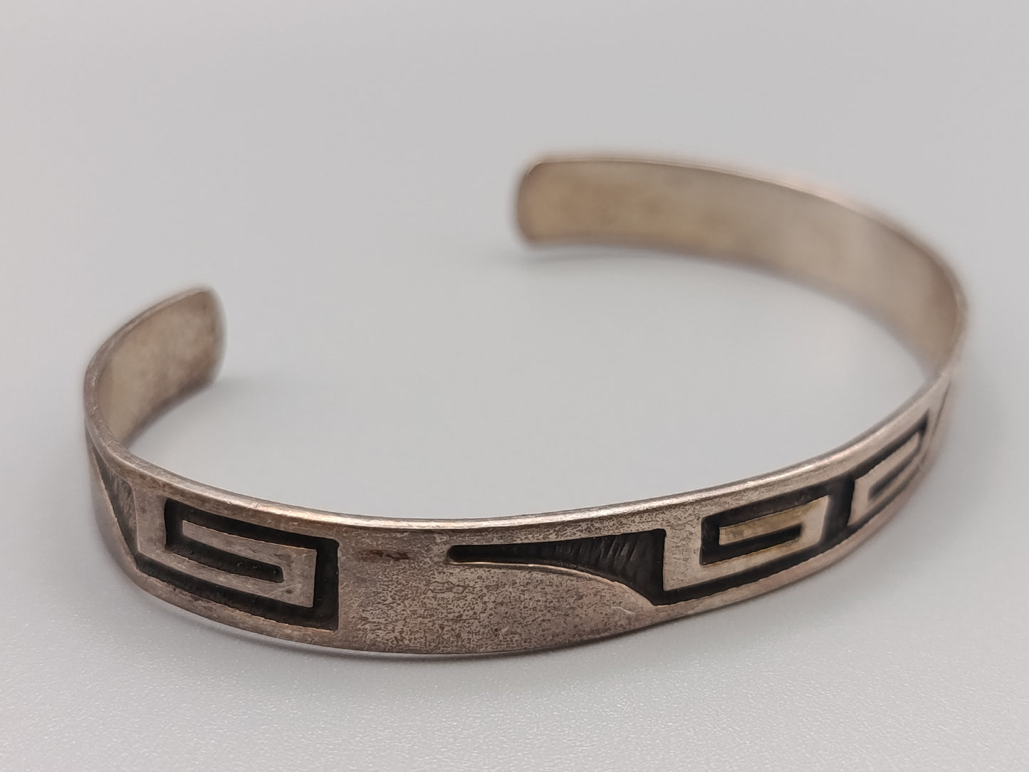 Klassischer Sterling Silber Armreif im Vintage Stil