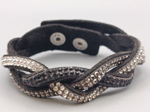 Stilvolles Wickel Armband in Schwarz mit Strasssteinen