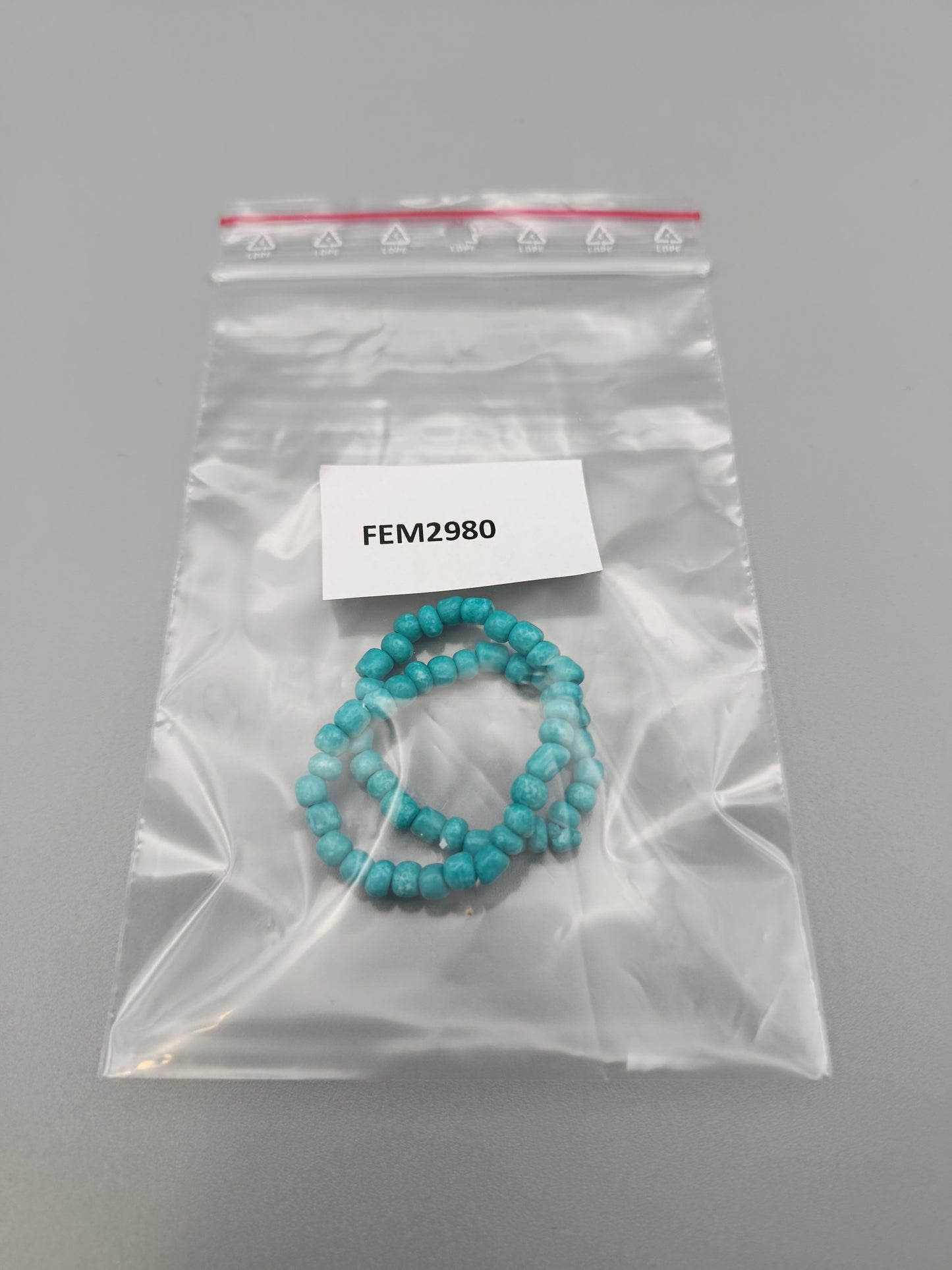 Schmuckes Perlen Armband in Türkis Elastisch