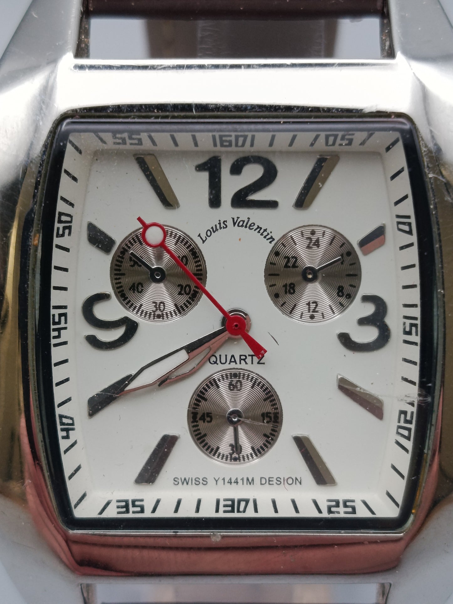 Markante Louis Valentin Herren Uhr Sportliches Design