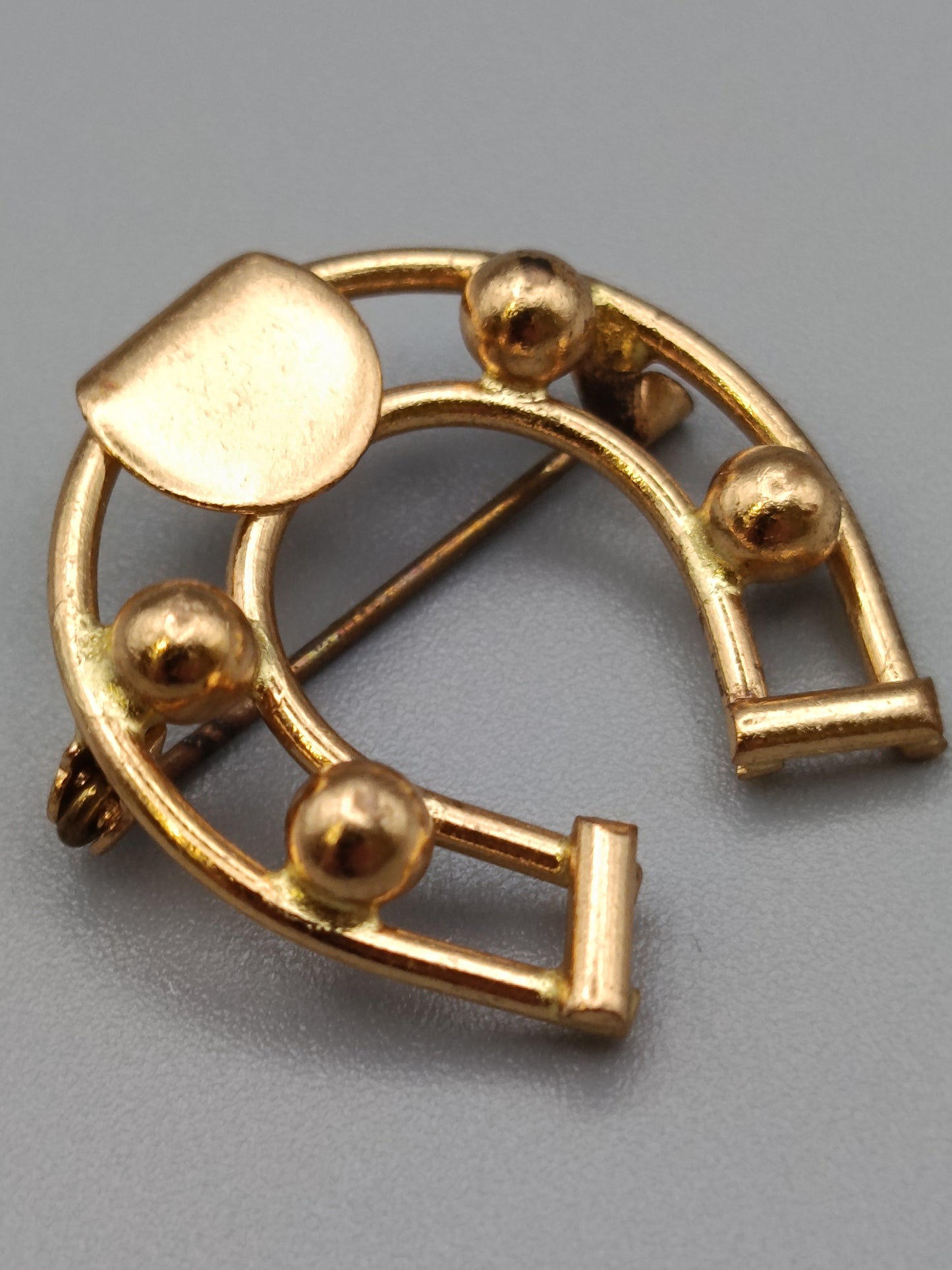 Klassische Hufeisen Brosche Goldfarbenes Vintage