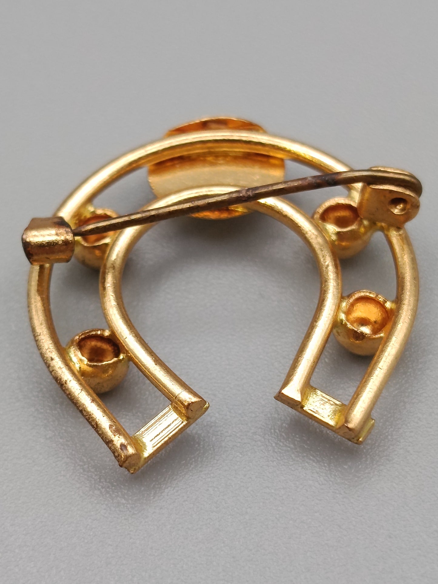 Klassische Hufeisen Brosche Goldfarbenes Vintage