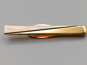 Elegante goldfarbene Krawattenklammer Bicolor Design
