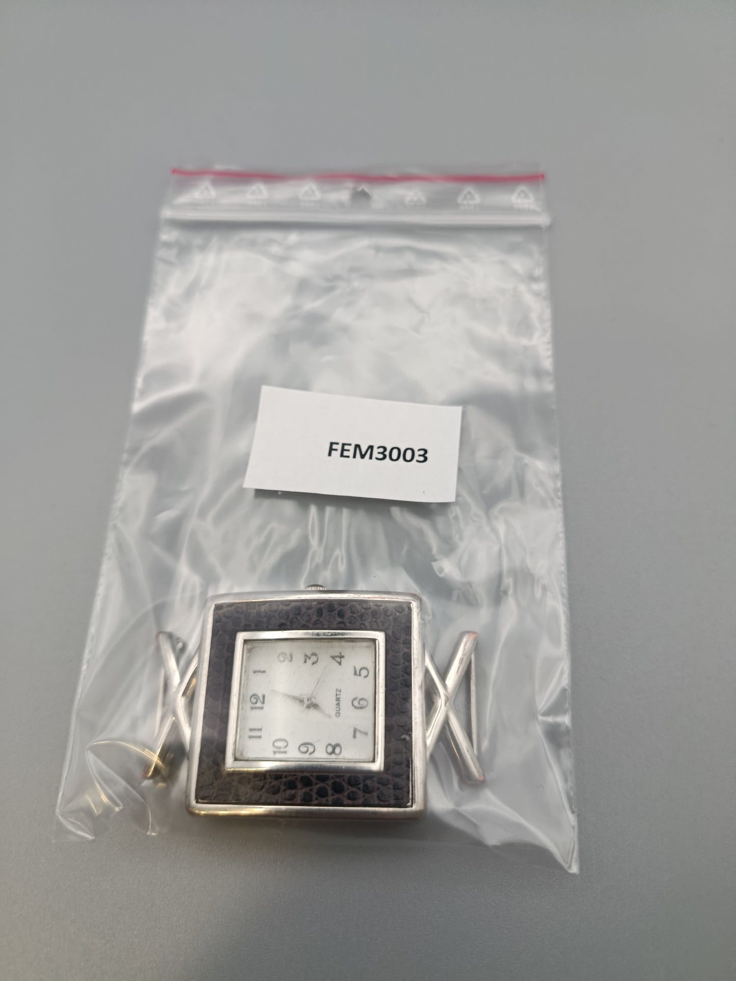 Elegante RK Damen Uhr Quadratisches Design