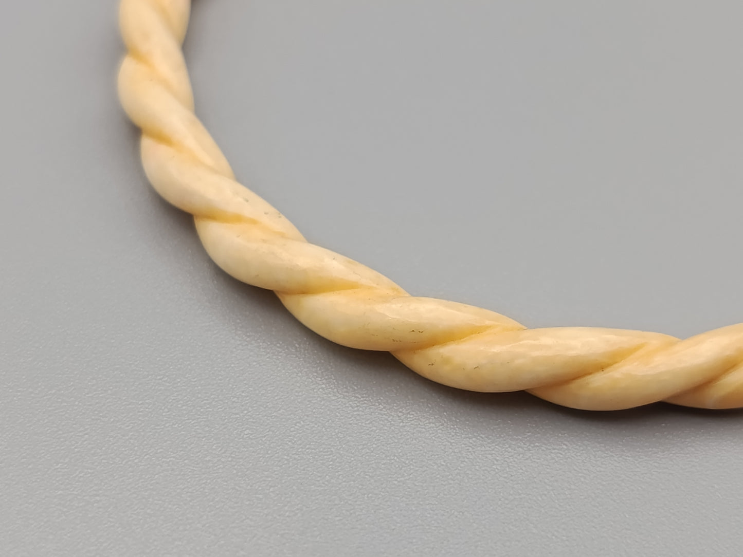 Klassischer Armreif in Elegantes Vintage Design