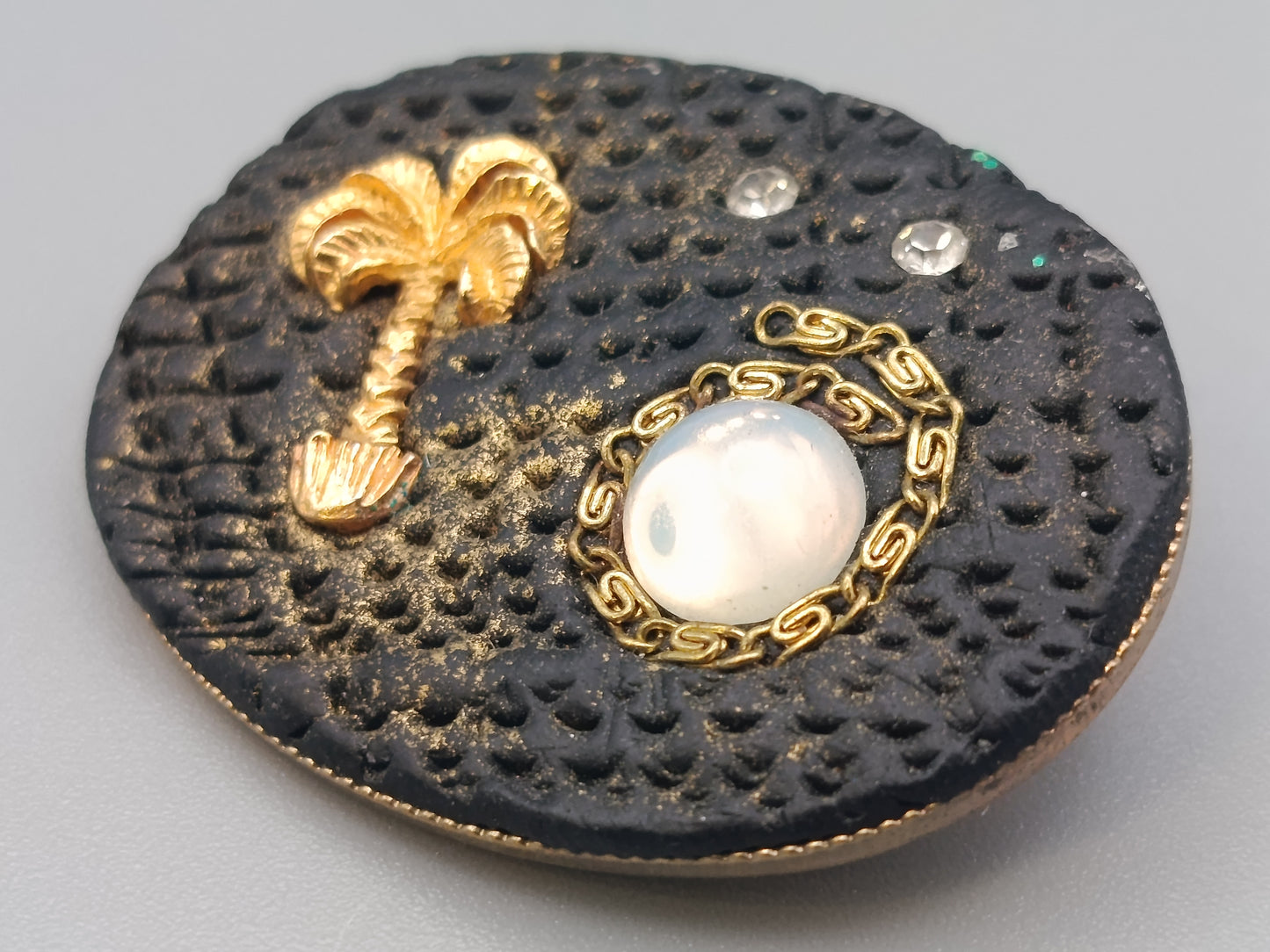 Brosche mit Palmen Motiv Tropisches Vintage Design