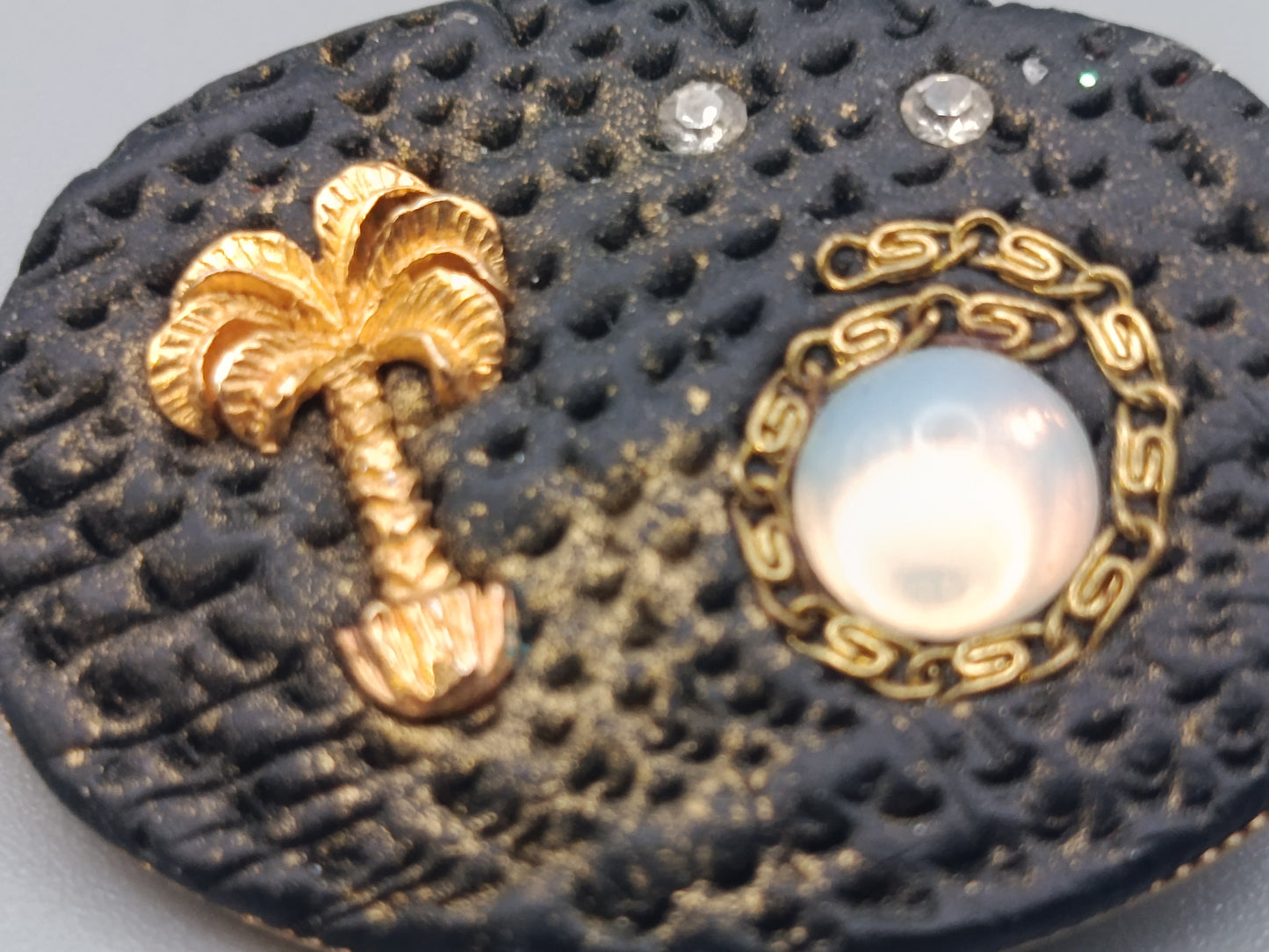 Brosche mit Palmen Motiv Tropisches Vintage Design