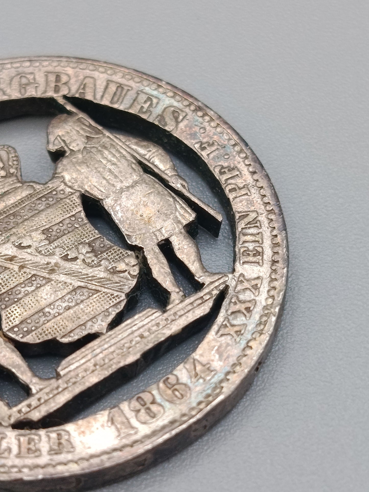 Historischer Münz Anhänger Sachsen Thaler 1864