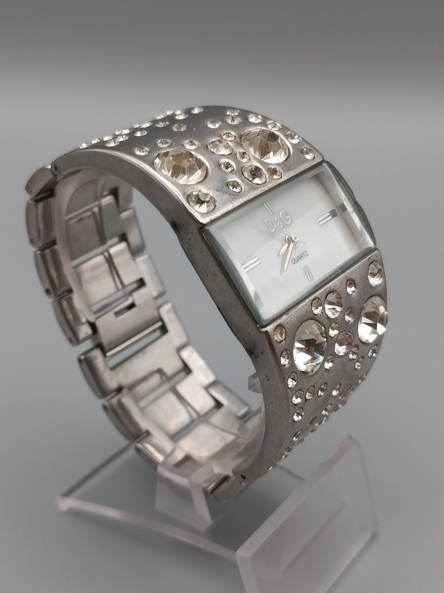 Glamouröse Dolce Gabbana Damen Uhr Strass Besatz
