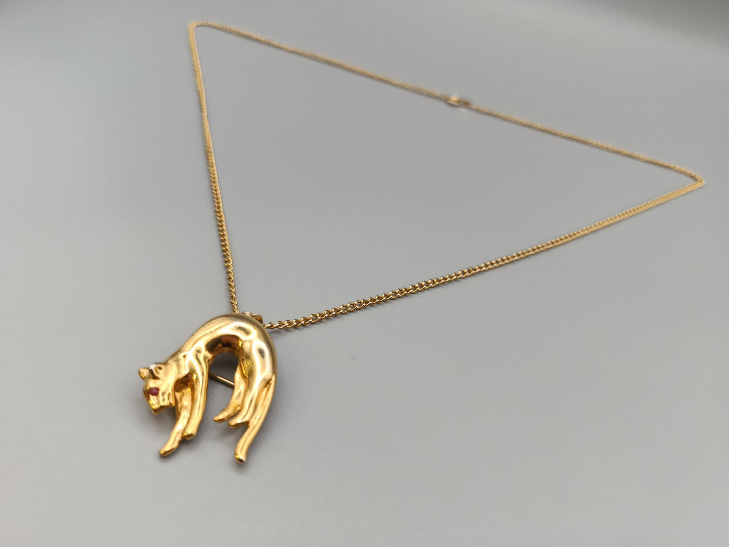 Elegante Damen Hals Kette mit Panther Anhänger