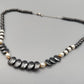 Elegante Hämatit Kette mit Perlen Akzenten