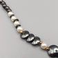 Elegante Hämatit Kette mit Perlen Akzenten