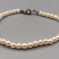 Klassisches Perlen Armband in Weiß Elegantes