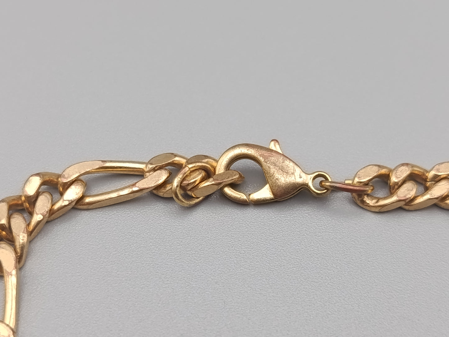 Klassisches Damen Armband in Goldoptik