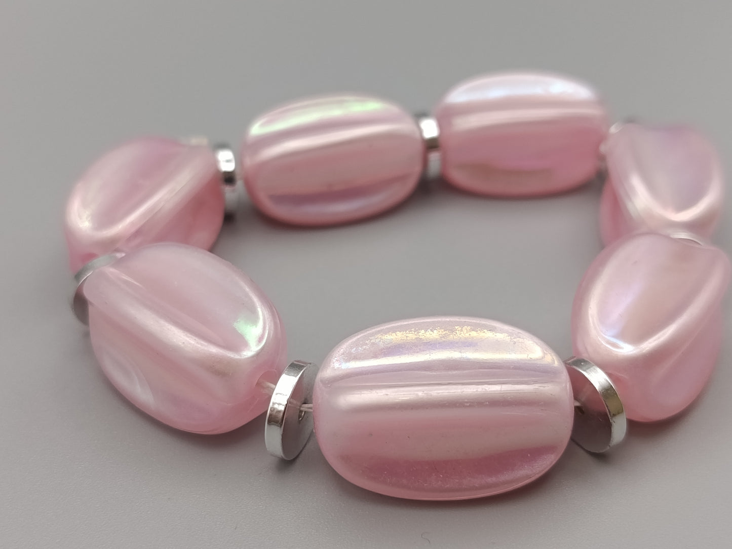 Elegantes Damen Armband in Rosa mit Schimmer