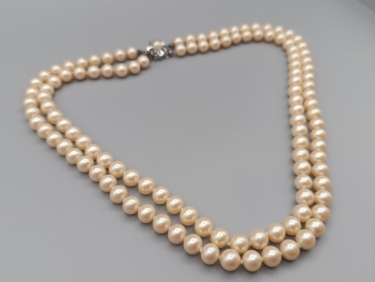 Zweireihige Perlen Kette in Creme Elegante Vintage