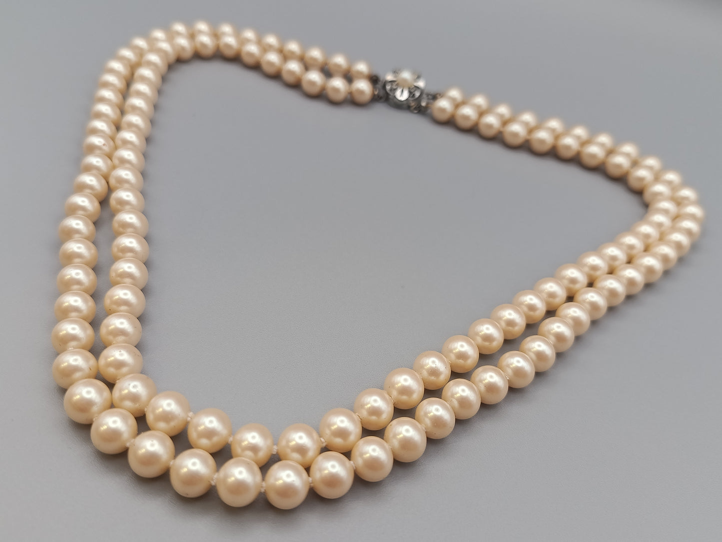 Zweireihige Perlen Kette in Creme Elegante Vintage