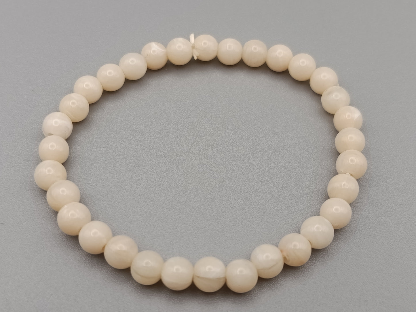 Schlichtes Perlen Damen Armband Elastisch