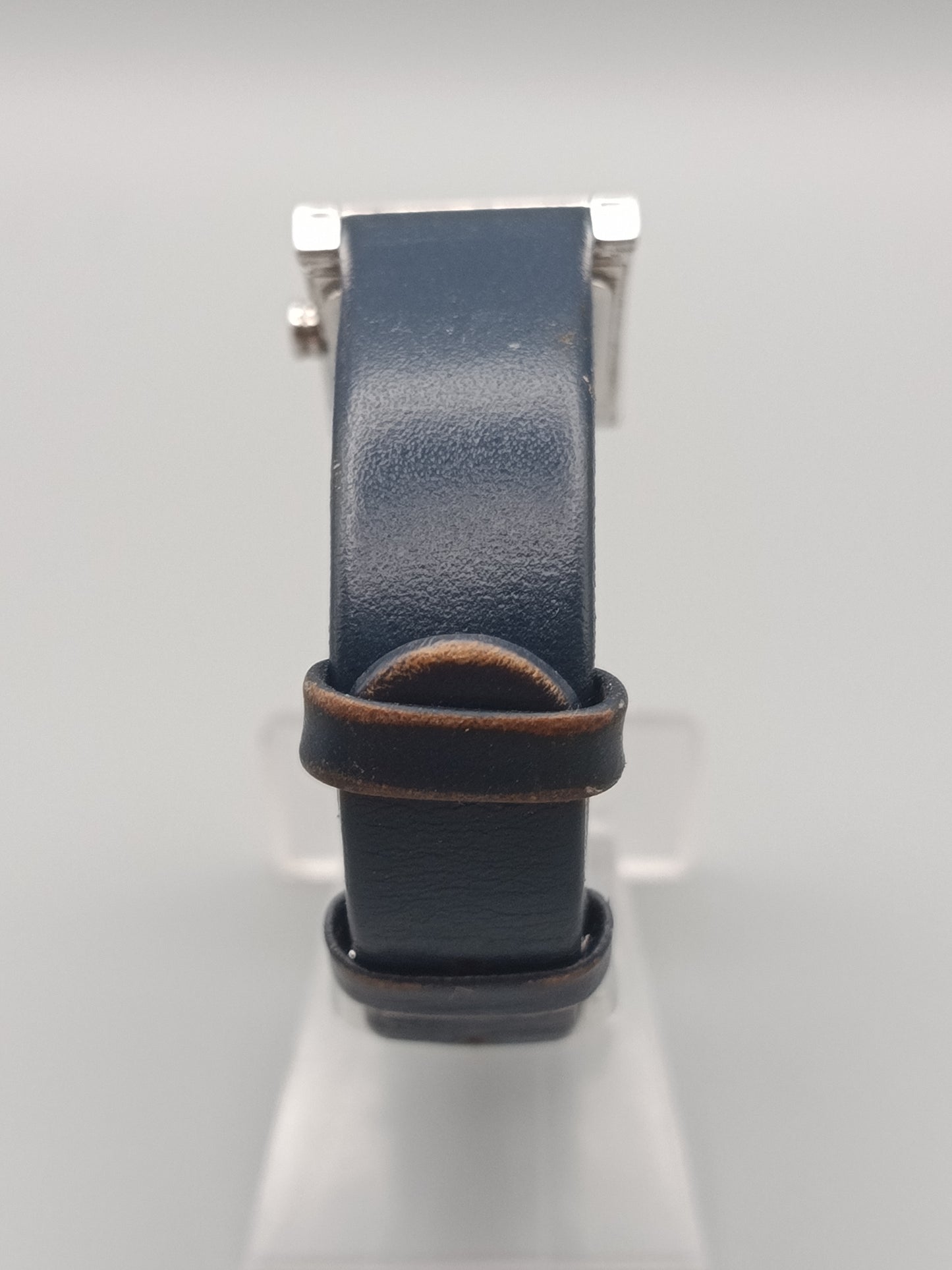 Elegante Damen Uhr mit Strassbesatz Klassisches