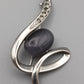 Elegante Vintage Brosche in Silber Optik