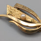 Elegante Vintage Damen Broschein Gold Optik mit Perle