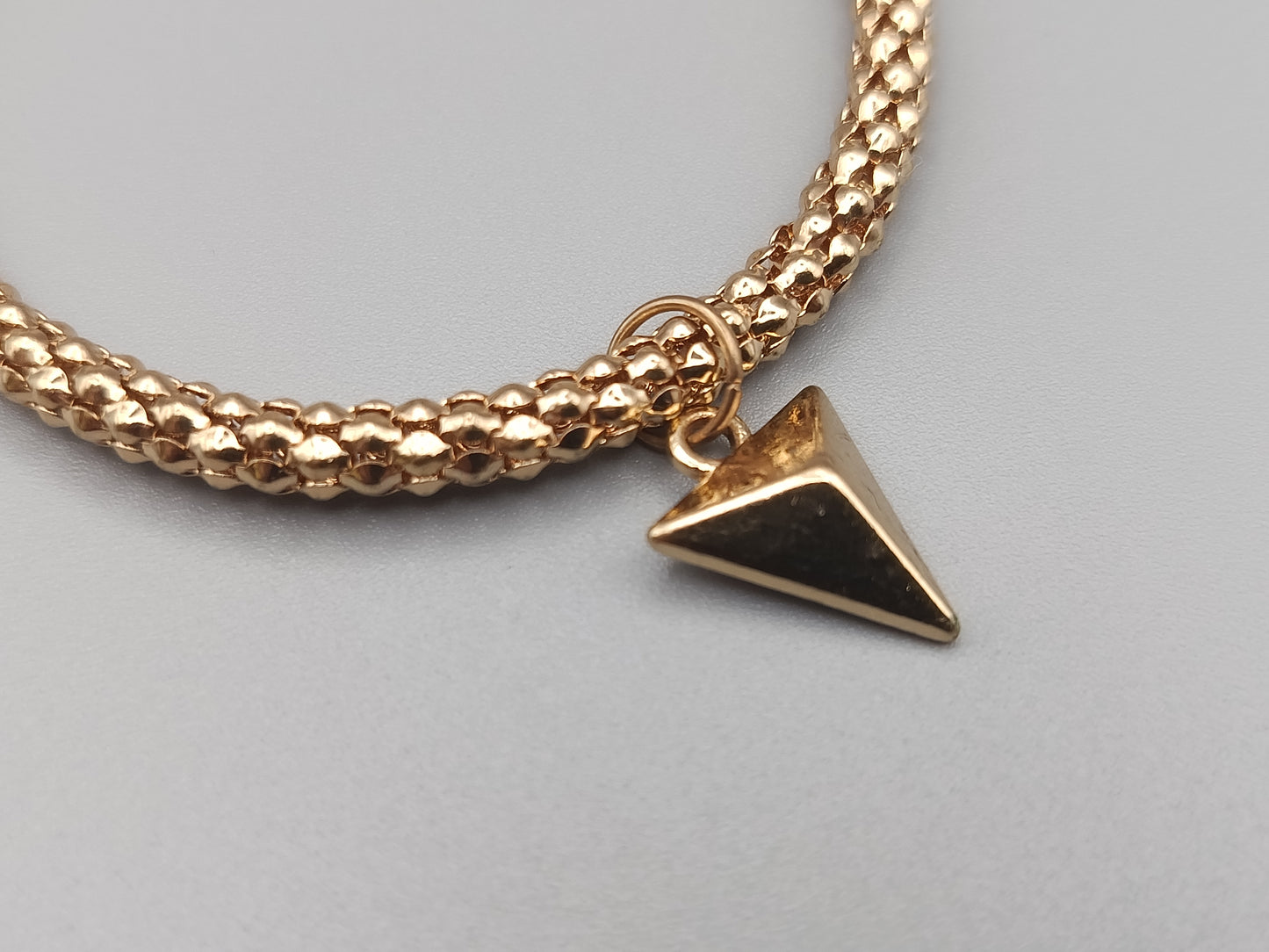 Modernes Damen Armband in Gold Optik