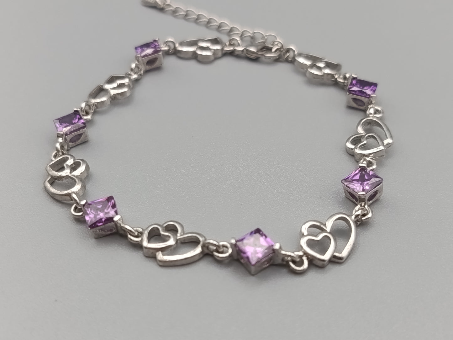 Elegantes 925 Silber Damen Armband mit lila Steinen