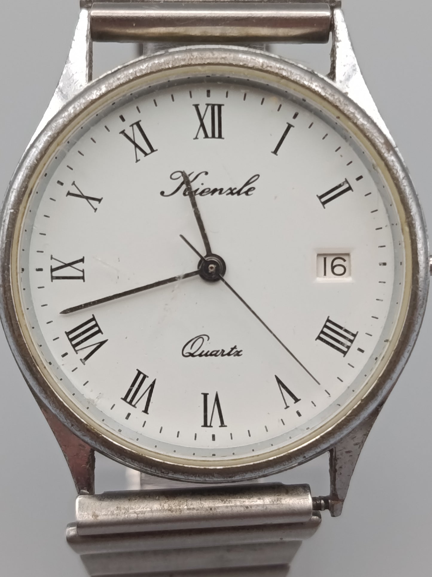Klassische Kienzle Herren Uhr Zeitlose Eleganz