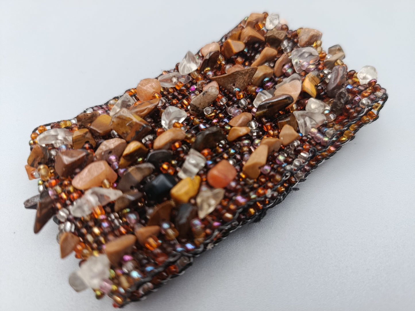 Breites Perlen Damen Armband mit Natursteinen