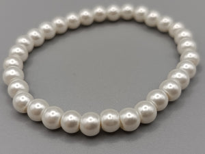 Klassisches Damen Perlenarmband Elegantes Design