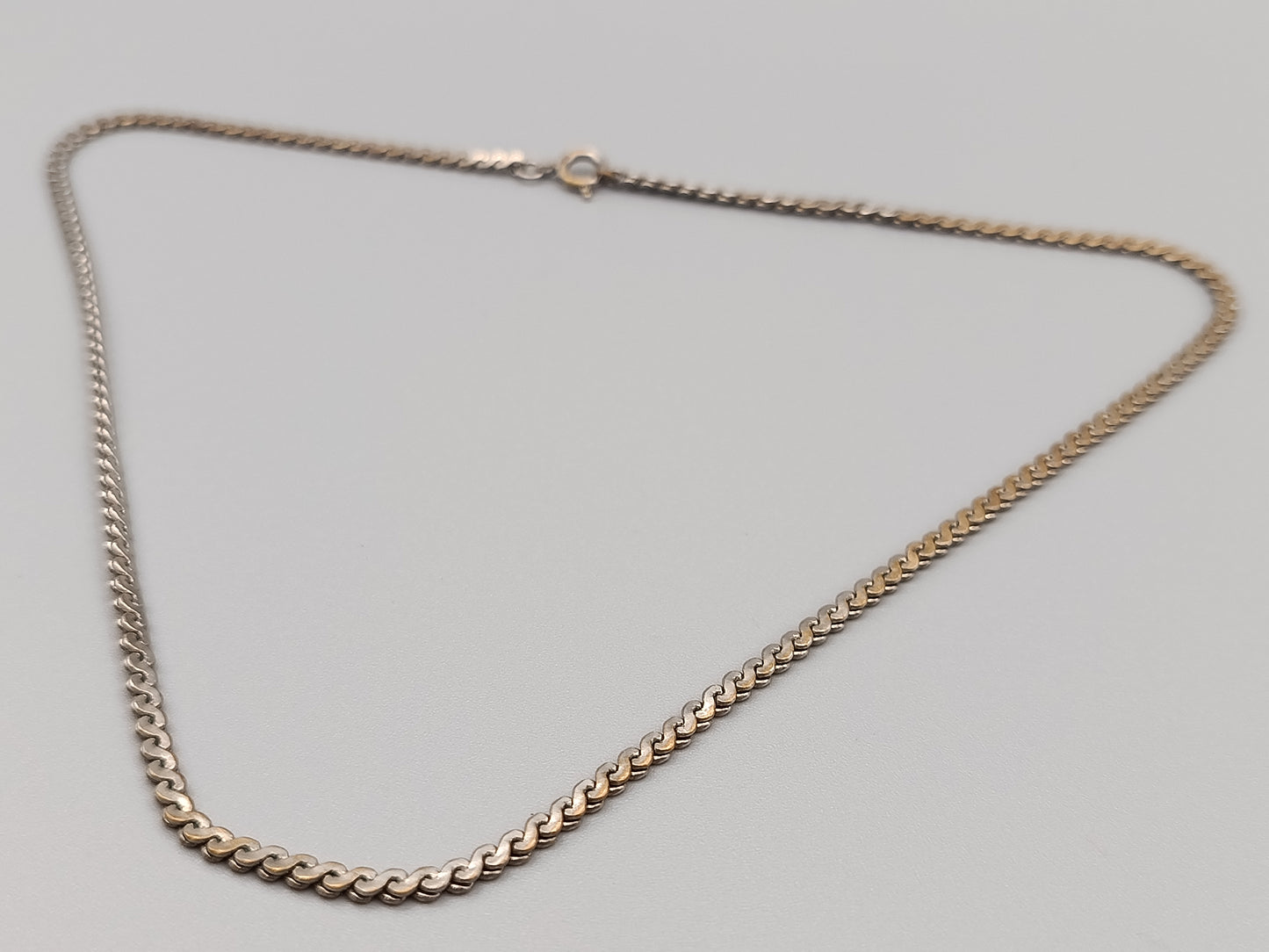 Elegante Damen Kette in Silber-Optik Klassisch