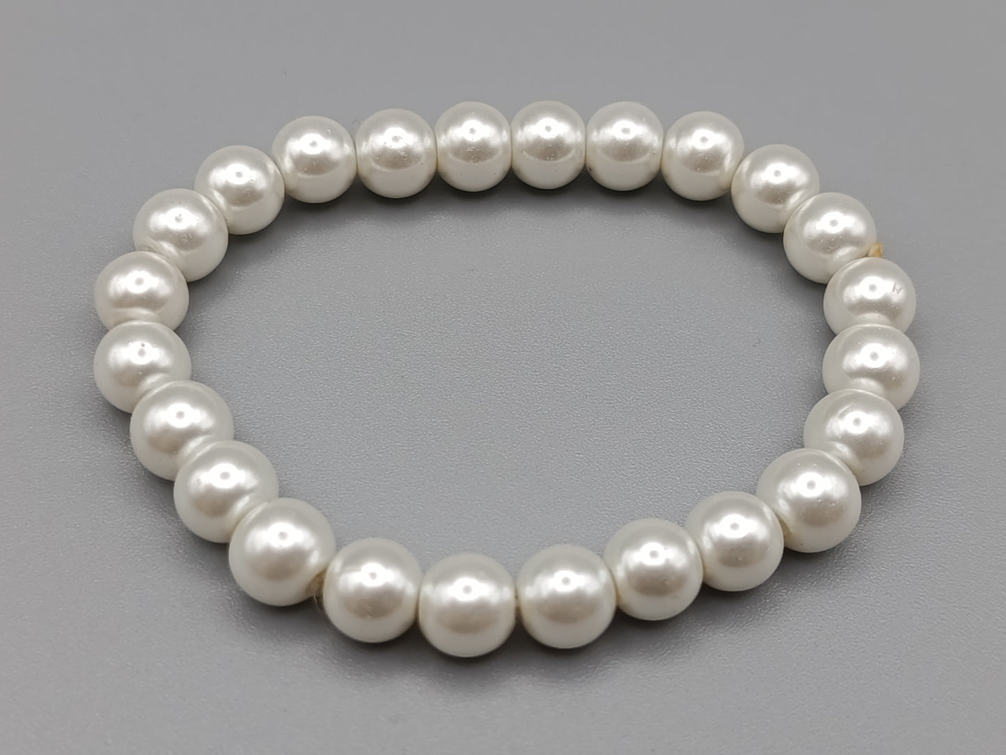 Klassisches Damen Perlenarmband Elegantes Design