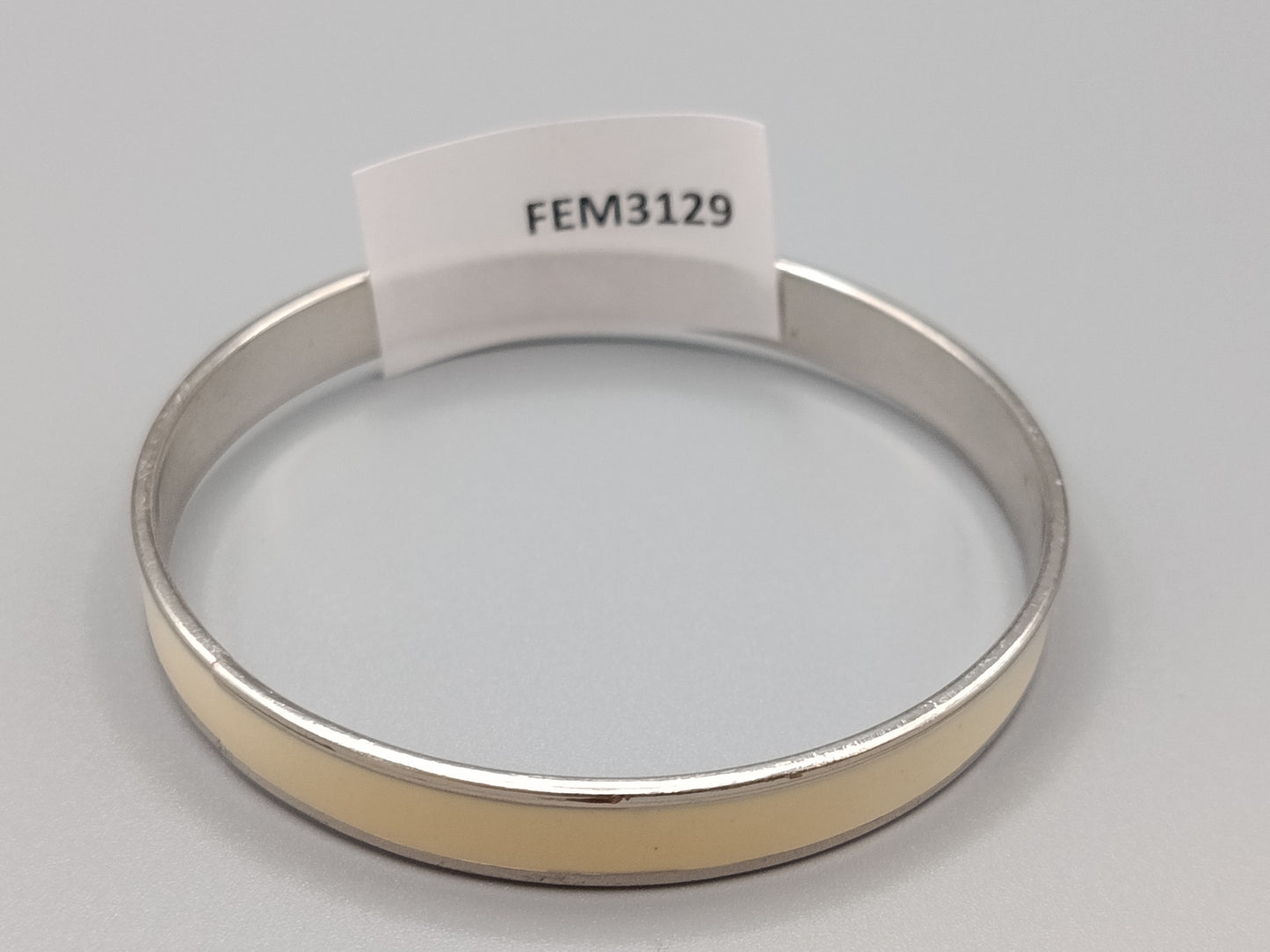 Eleganter Damen Armreif mit cremefarbenem Emaille-Inlay