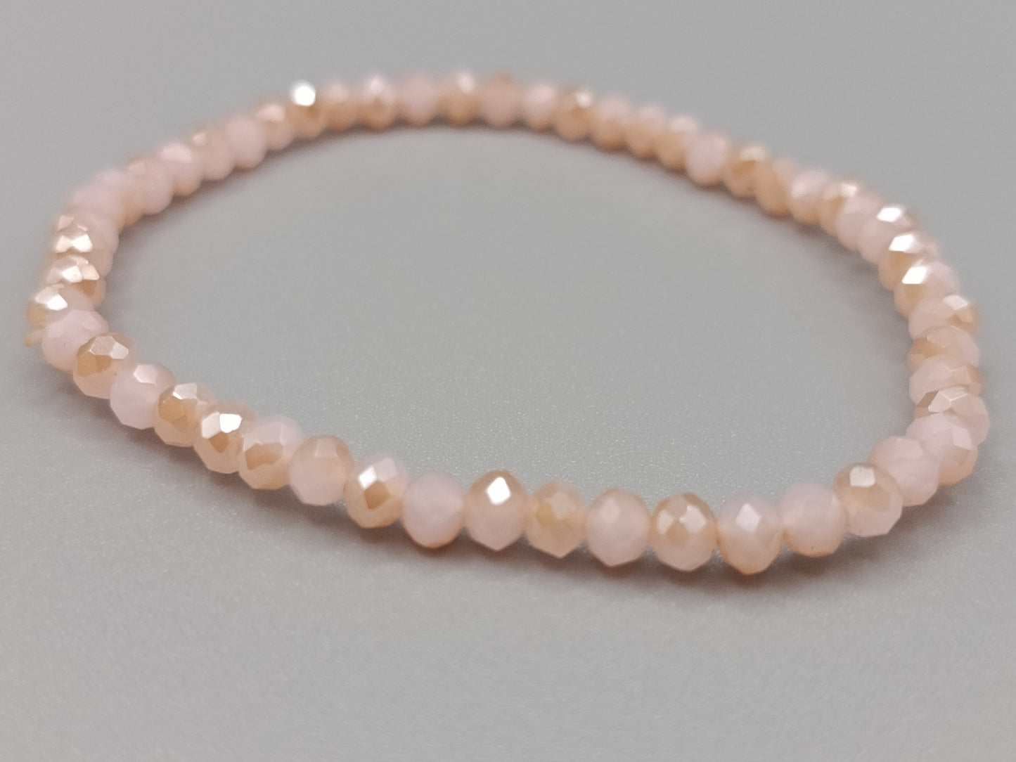 Damen Armband in Rosé Elastisches Perlenarmband