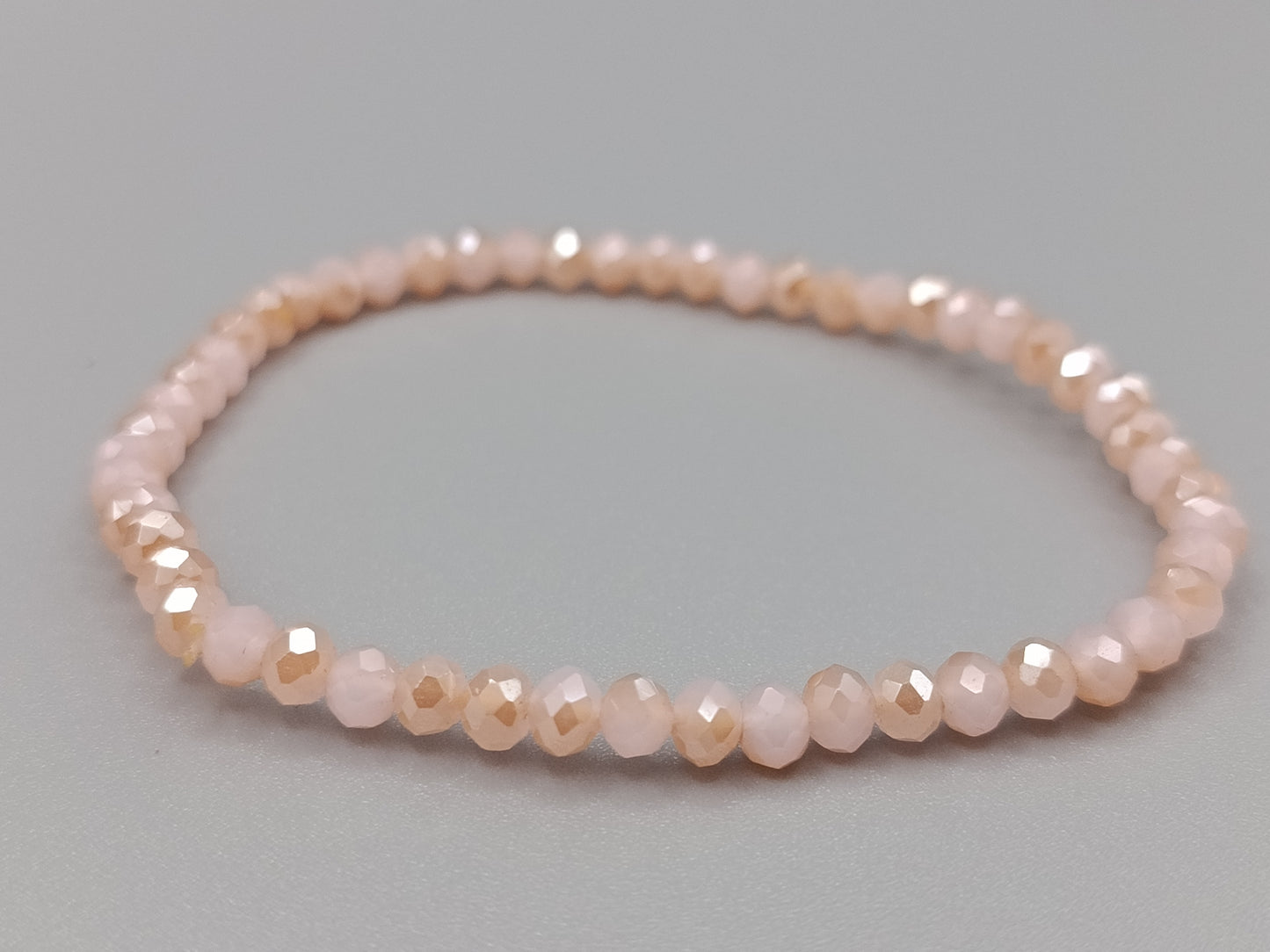 Damen Armband in Rosé Elastisches Perlenarmband